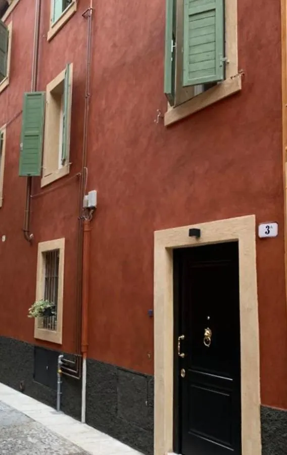 Appartamento Dimora Tito Speri near Arena Verona 0*,  Italia